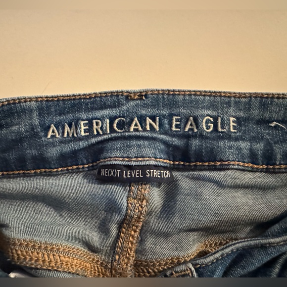 American Eagle Denim Shorts - Picture 3 of 4